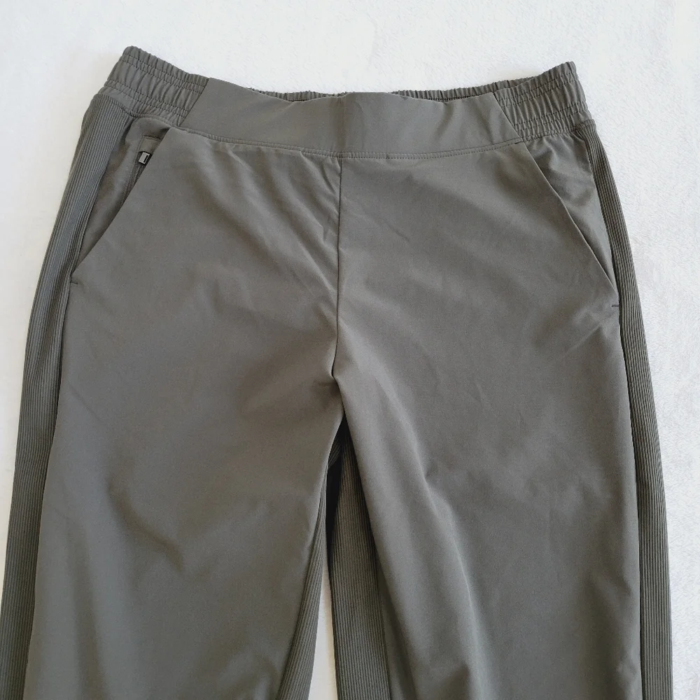 Athleta Brooklyn Ankle Pants Jogger Travel Casual‎ Pants Size 12
